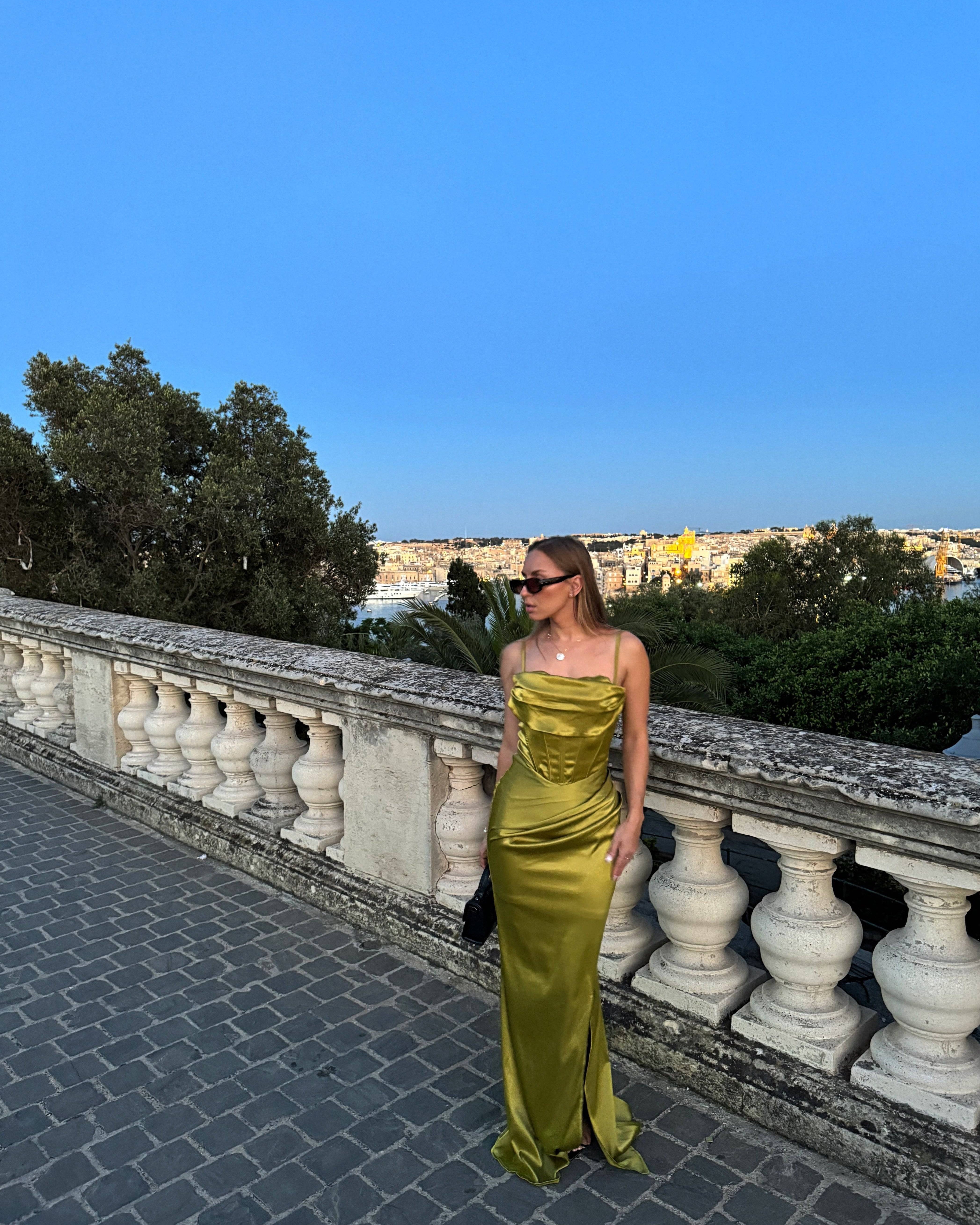 Olivia Olive Maxi Dress - DE NOIR