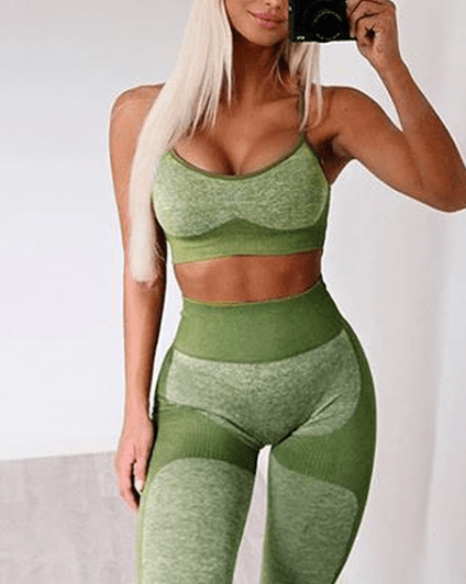 Seamless Sports Bra Two Shade in Green 